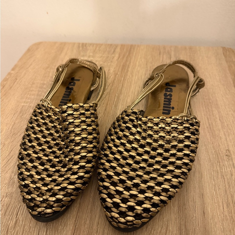 Jasmine Gold Woven lightweight Slingback Flats Size 8 - Picture 2 of 7